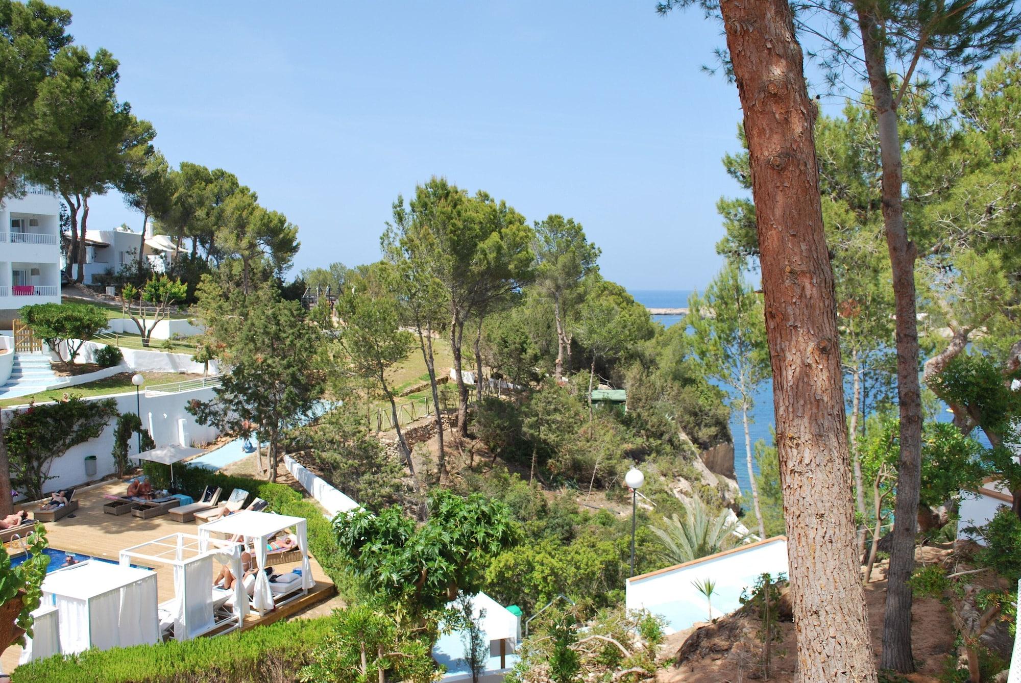 Bg Portinatx Beach Club Hotel 외부 사진
