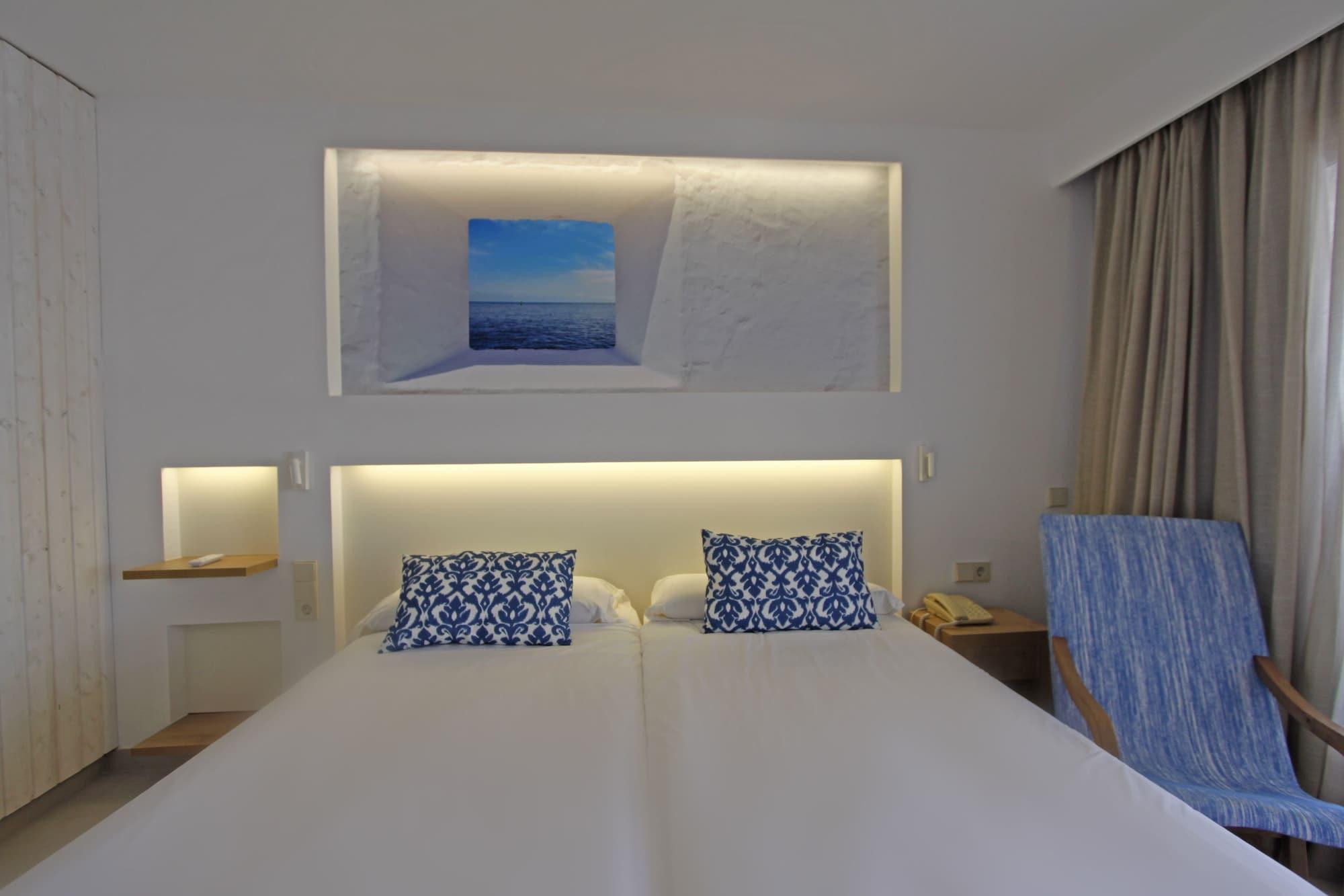 Bg Portinatx Beach Club Hotel 외부 사진