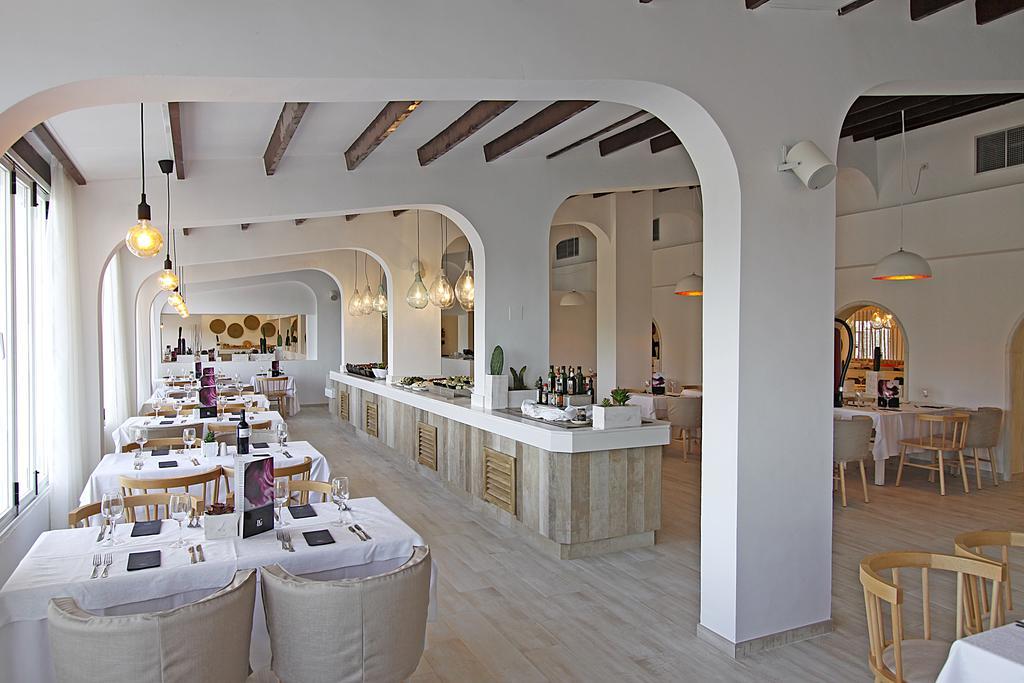 Bg Portinatx Beach Club Hotel 외부 사진